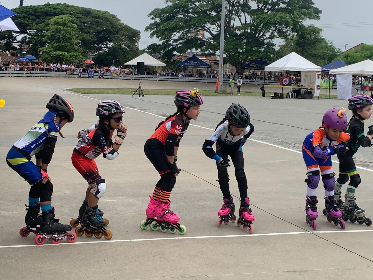 Competencia en Festival de patinaje del Club Palmira Skate